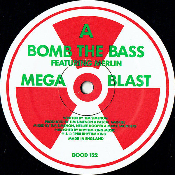 Bomb The Bass - Megablast (Hip Hop On Precinct 13) / Don't Make Me Wait (12", Red)