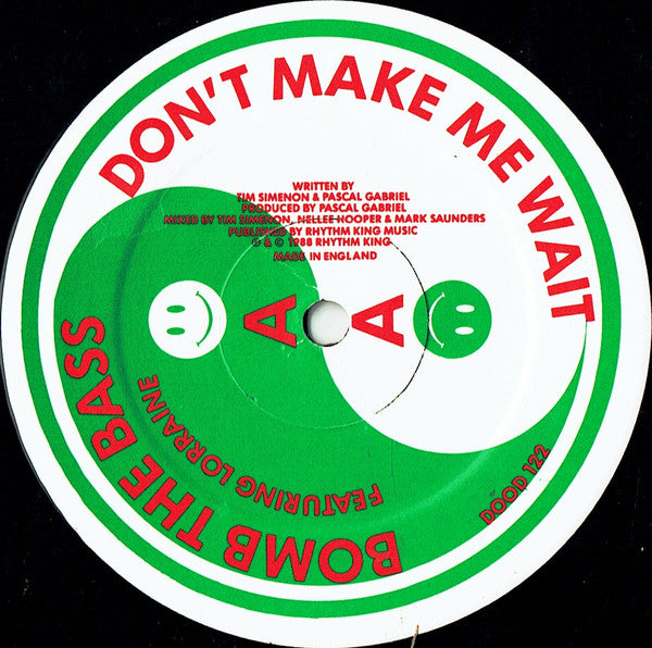 Bomb The Bass - Megablast (Hip Hop On Precinct 13) / Don't Make Me Wait (12", Red)