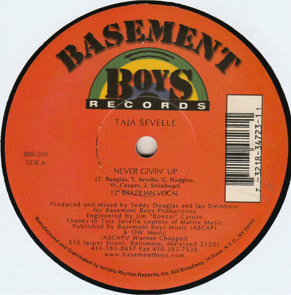 Taja Sevelle : Never Givin' Up (12")